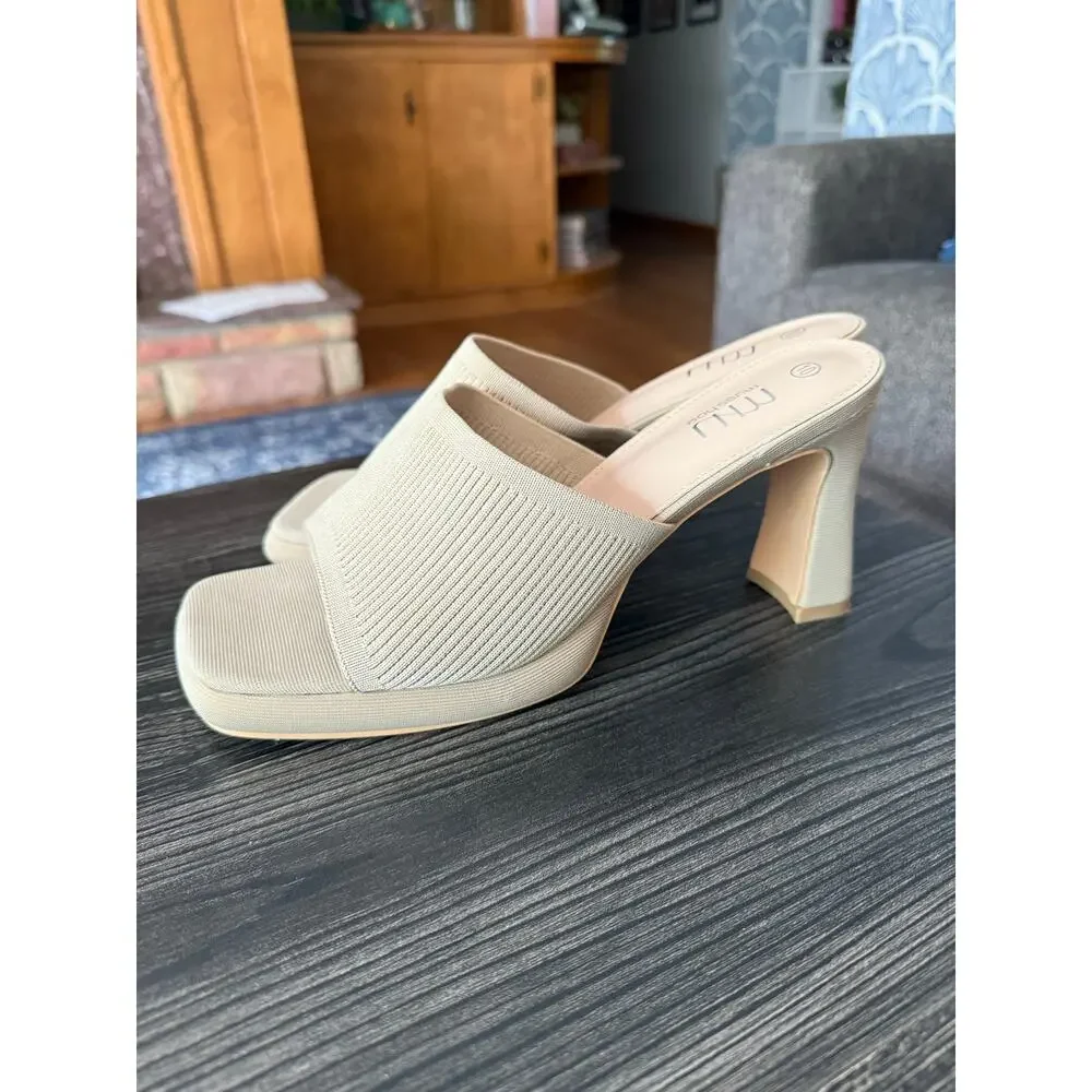 6/$25 Musshoe Nude Mule Heels Sz. 10
